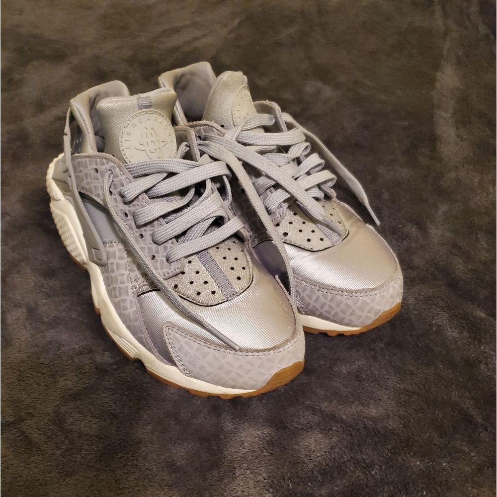 Nike Air Silver Huarache